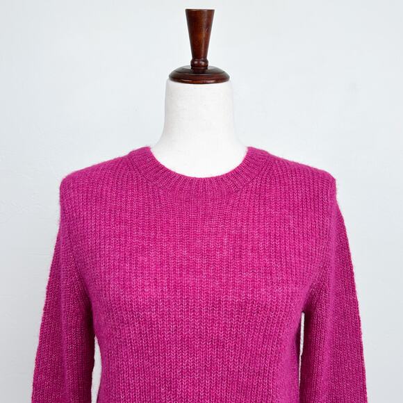 Banana Republic Cozy Ribbed Knit Elegant Berry Sweater NWT - Picture 5 of 10